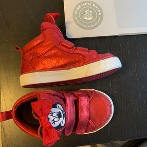 Toddler Girl Size 8 Minnie Mouse High Tops